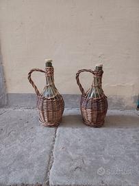 🌿 Fiaschi in Vetro e Vimini Intrecciato a Mano