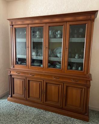 Credenza classica