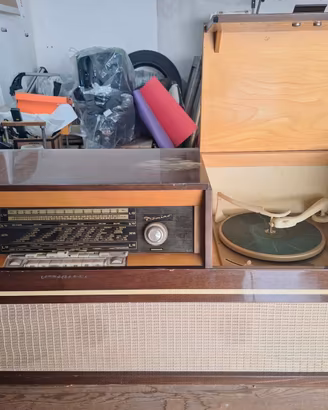 Mobile Radio Giradischi d'epoca LOEWE OPTA Domino