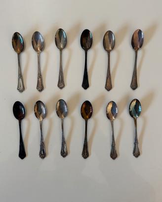 Set di 12 cucchiaini in Argento 800 anni 50’