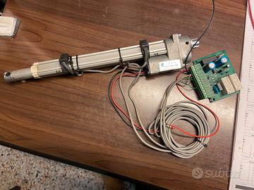 Elettrocilindro attuatore lineare RADIA mod LATT4A