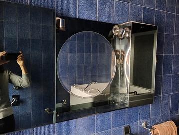 mobiletto bagno con specchi