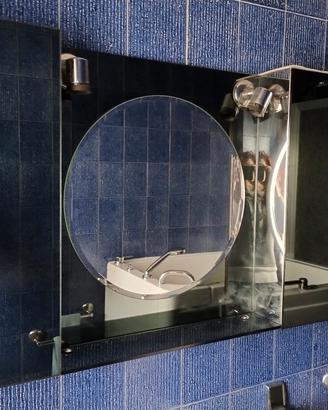 mobiletto bagno con specchi