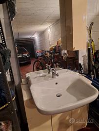 mobile bagno con lavandino 
