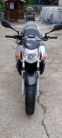 Suzuki gsr 600