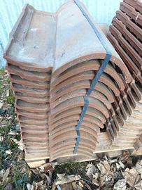 Lotto di 112 tegole Tuile Omega 10 Ste Foy Rouge