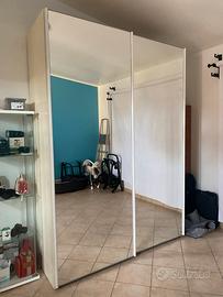 Armadio specchi a scorrimento bianco