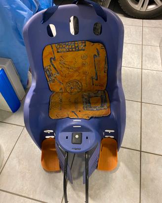 Seggiolino posteriore per bambini