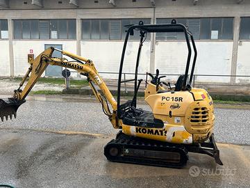 Miniescavatore Komatsu pc 15