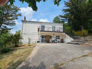 Casa indipendente a cercemaggiore (via vicenne)