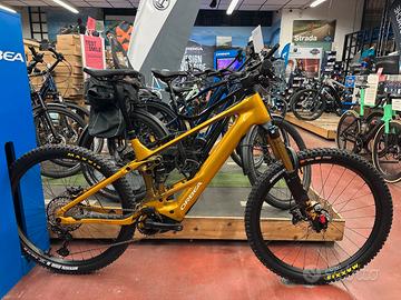 ebike enduro ORBEA WILD H10 M Bosch 5 + kashima