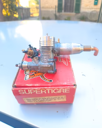 supertigre x11 2cc RC aereomodellismo vintage