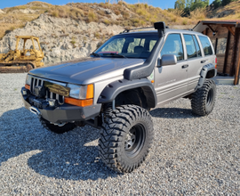 Jeep Cherokee 5.2