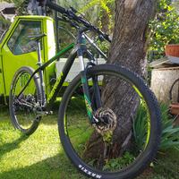 MTB bicicletta mountain bike Merida