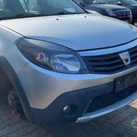 Renault spanderò stepway 2011 per ricambi