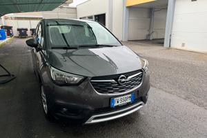 Opel crosland