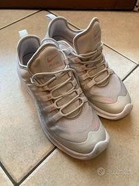 Nike Air Max Axis