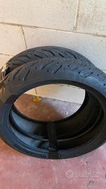 Vendio coppia pneumatici con 1400km per trcer 700