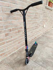 Monopattino Freestyle RAVEN Evolution Master – Rai