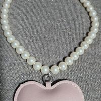 collana bigiotteria con ciondolo cuore