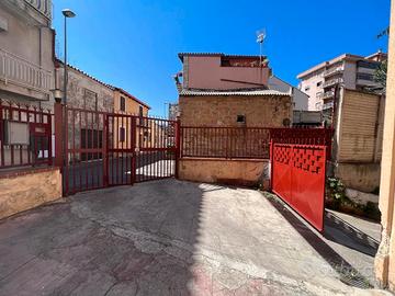 Locale Commerciale C/3 Via Collegio Romano