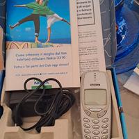 Nokia 3310 completo di cavo in scatola originale