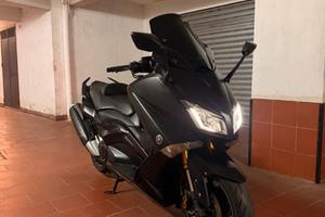 Yamaha T Max 530 Iron