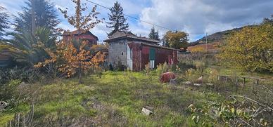 Terreno edificabile con casetta - via Tarderia 116