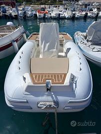 NOAH 55  GOMMONE 40cv