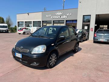 Toyota Yaris 1.0i 16V cat 5 porte Sol