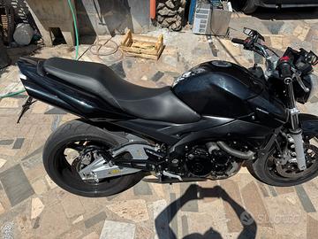 Gsr 600 suzuki