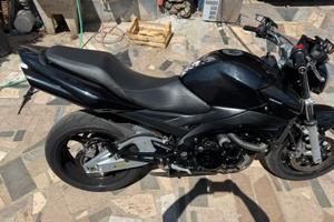Gsr 600 suzuki