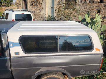 Nissan king cab hard top