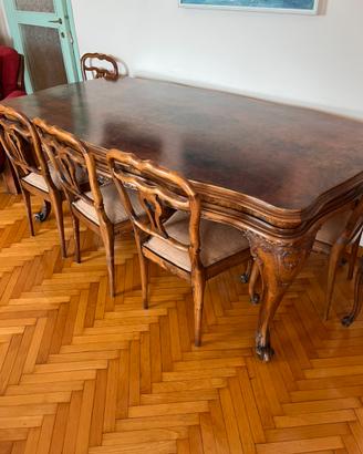 Tavolo e sedie chippendale