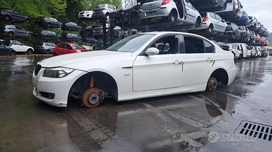 BMW 320D 2006 SOLO PER RICAMBI