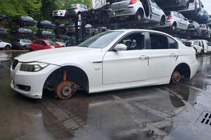 BMW 320D 2006 SOLO PER RICAMBI