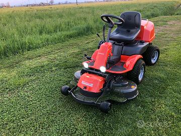 Trattorino tagliaerba Husqvarna