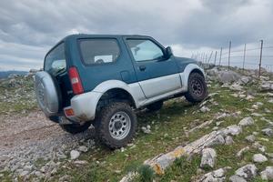 Suzuki jimny benzina  / gpl