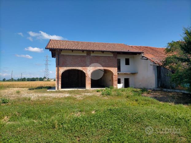 RUSTICO A SANT'ALBANO STURA