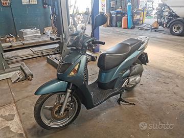 Honda SH