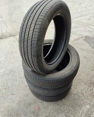 Pneumatici 195/60R18