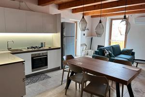 Appartamento con terrazzo vista mare