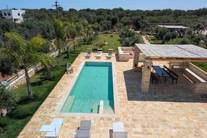 Stoneway Trulli & Pool _ Ostuni