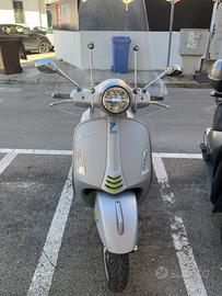 Vespa 300gts supertech