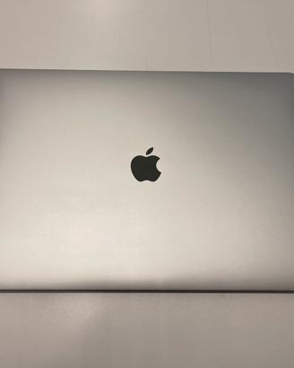 MacBook Pro 15” 2017 i7 3.1GHz – 16GB RAM - 1 TBHD