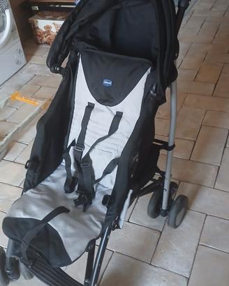 PASSEGGINO LEGGERO CHICCO