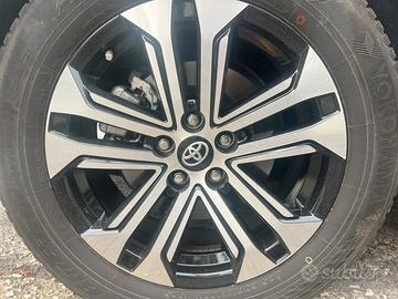 cerchi il lega e gomme termiche