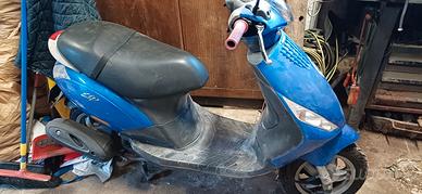 zip piaggio