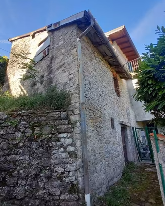 Rustico / Casale di 34 m² a Lezzeno