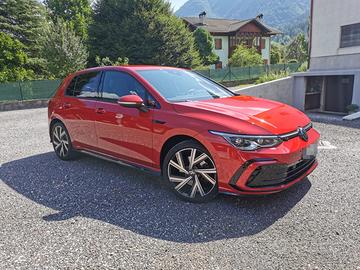 VW Golf VIII 2020 1.5 etsi evo R-Line 150cv dsg